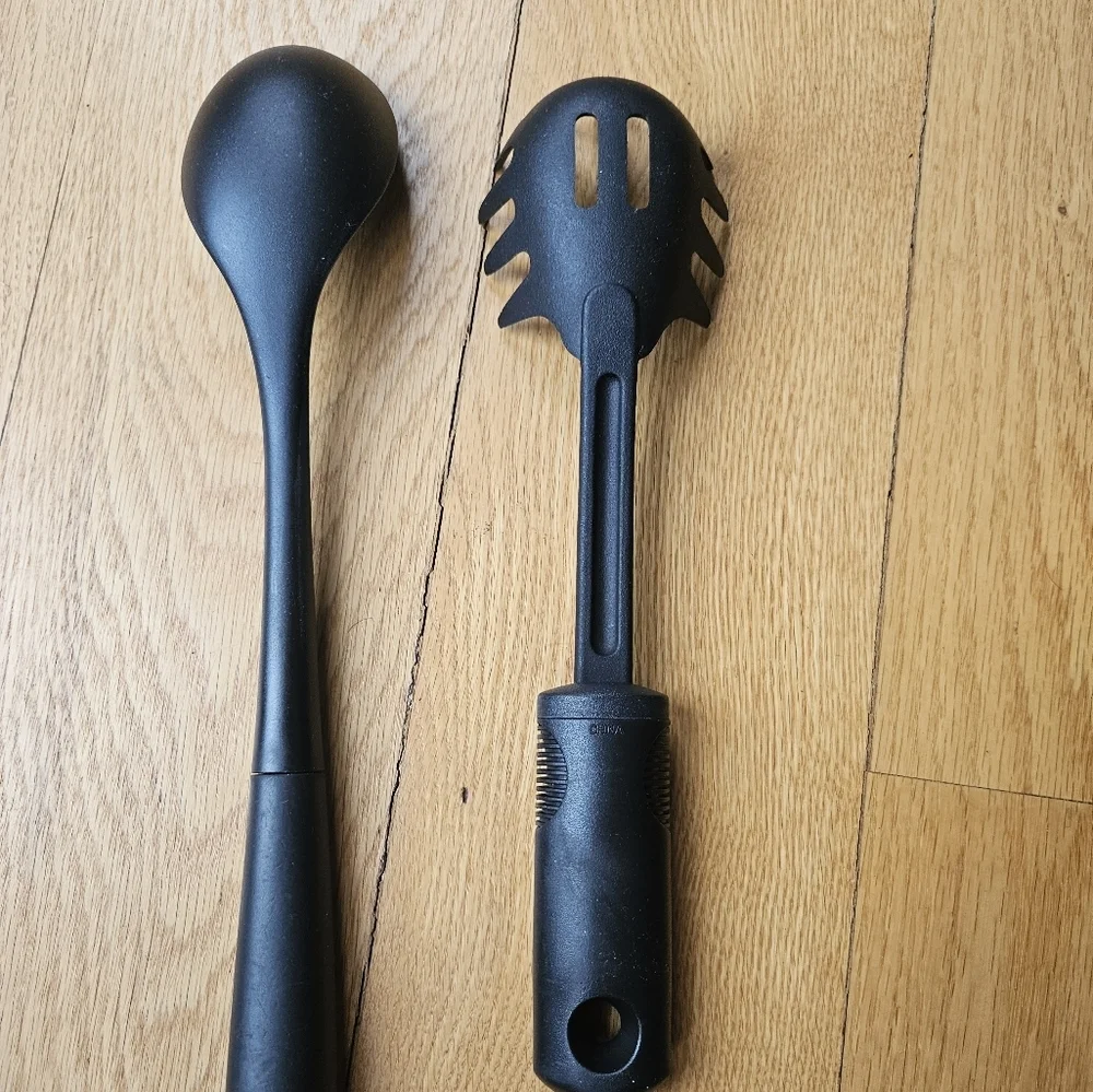Black Cooking Utensil Set for Kitchen Essentials